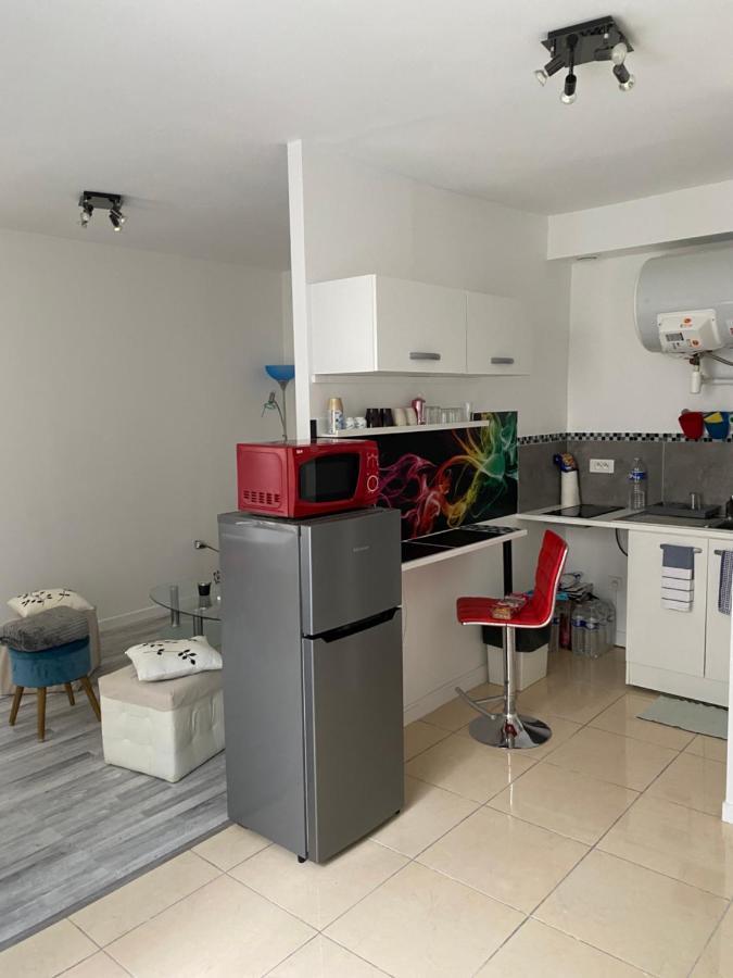 Paris Sud-porte De Mignon T2 250 M De Paris * Gentilly